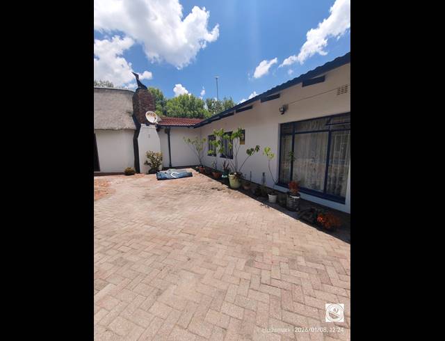 3 BEDROOM HOUSE FOR SALE IN SASOLBURG EXT 3